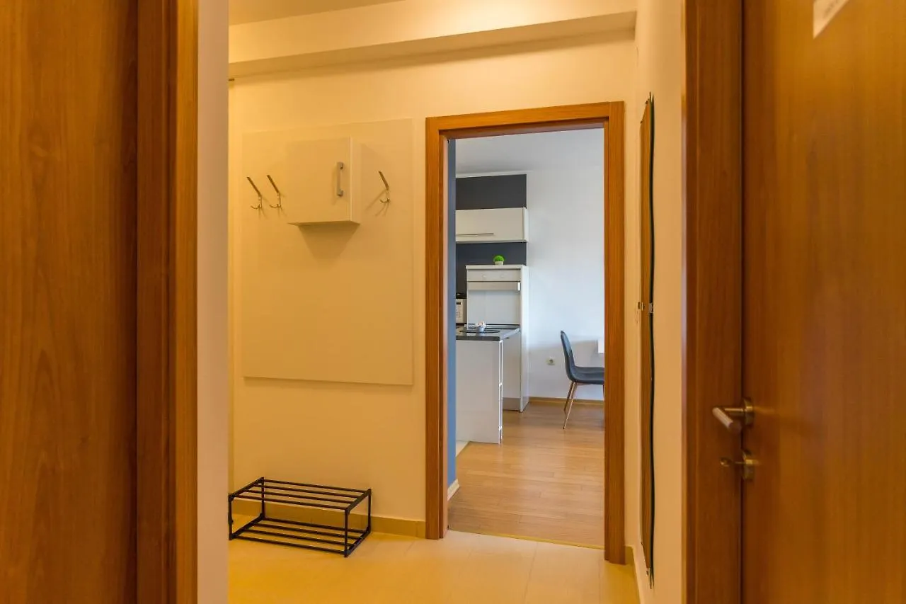 Lägenhet Apartman E&T **** Pula